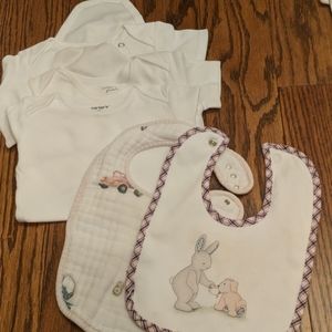 3 organic cotton onesies + 2 bibs